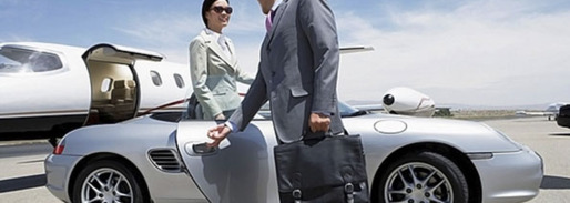 Car transfer service with private pickup from Malaga Airport